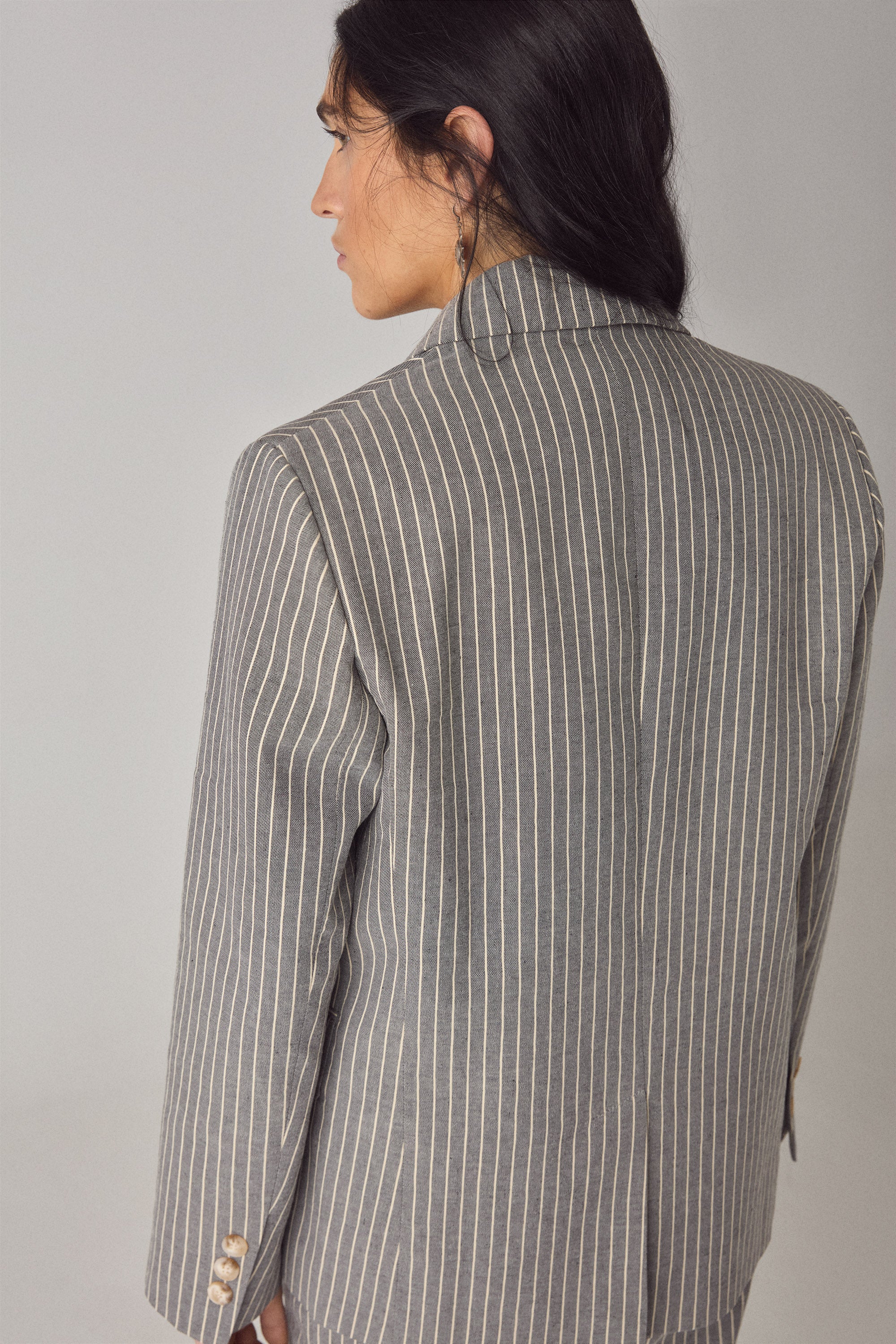 Bobby Blazer - Image 4